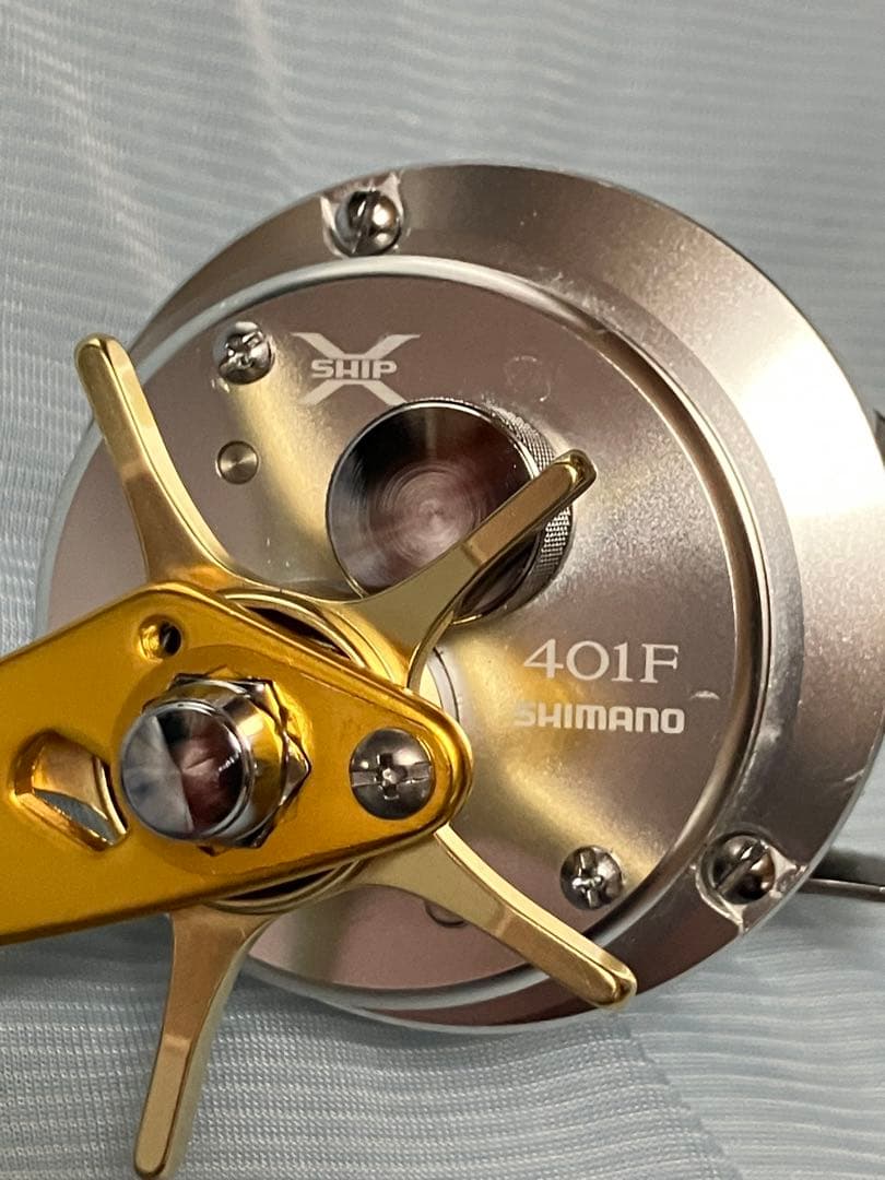 シマノカルカッタ401Ｆ