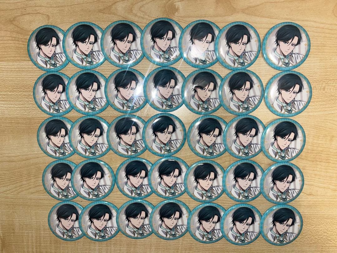 @*す様 ブルーロック 糸師凛 玉座 Duel 缶バッジ