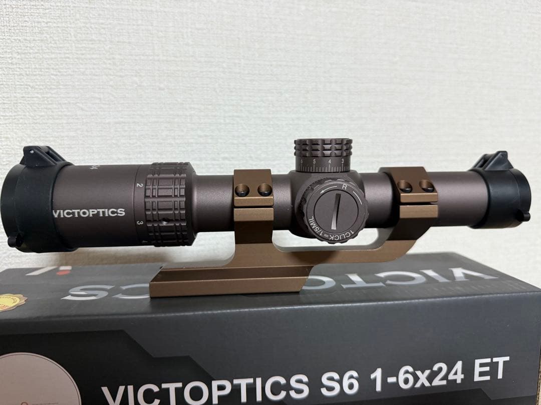 Vector Optics VICTOPTICS S6 1-6x24 マウント付
