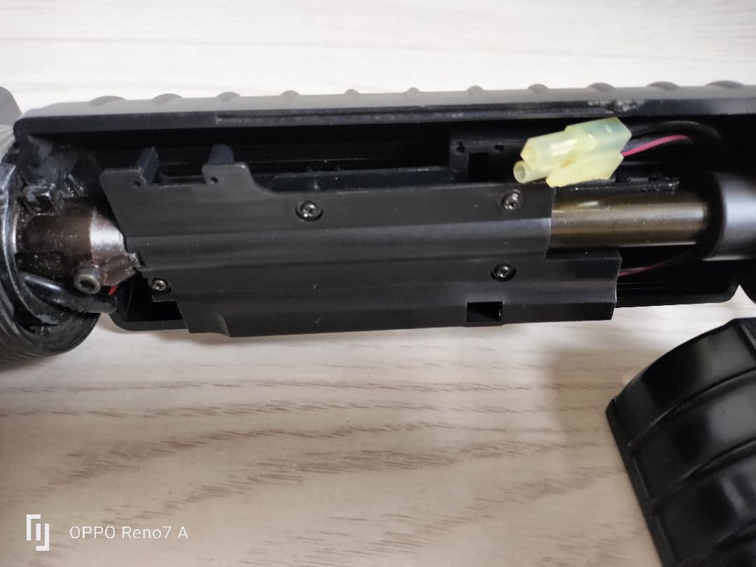 東京マルイ M4A1カービン スタンダード電動ガン 予備マガジン付き