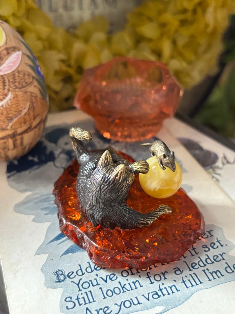 入手困難◆新品◆ロシア製ブロンズと琥珀、猫とネズミ