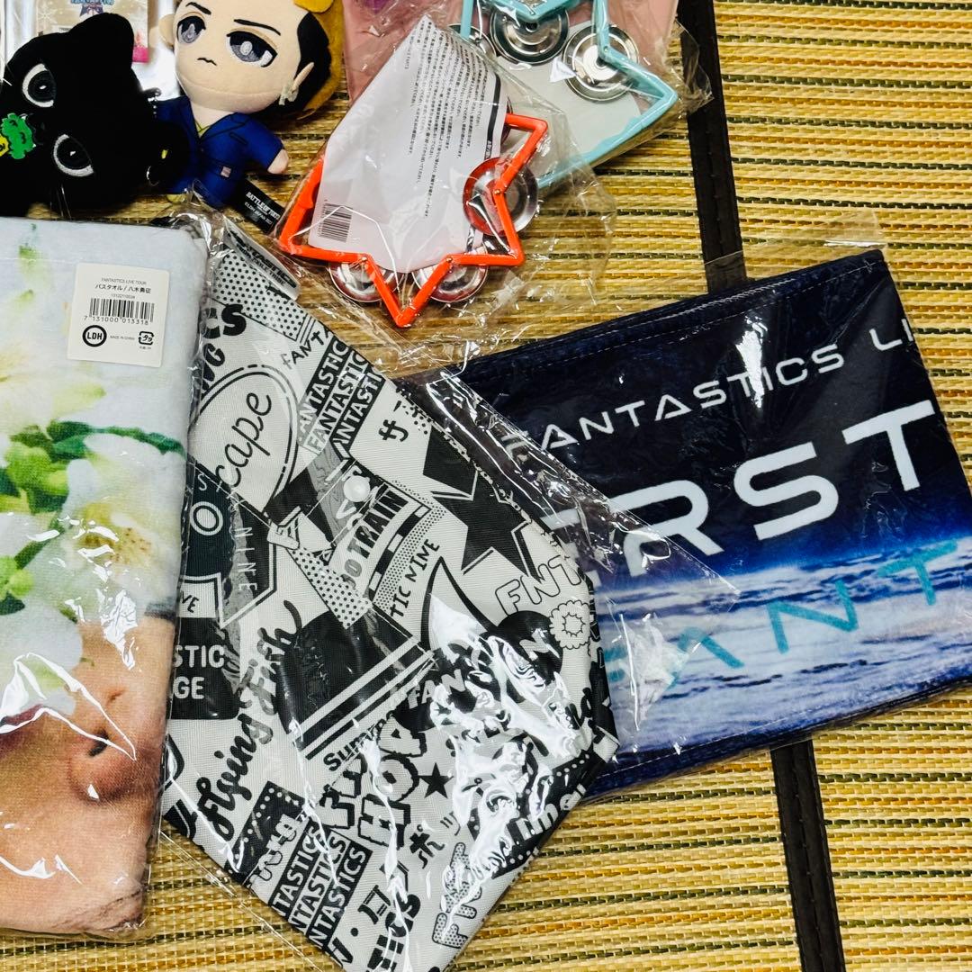 まとめ FANTASTICS アクリルスタンド タオル 等 グッズ セット