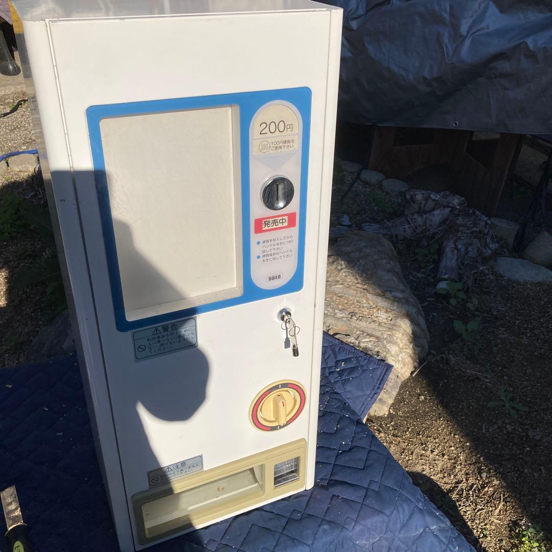 カードガチャ② ガチャマシン　手動式自動販売機　ダイト　DF-5 鍵新品