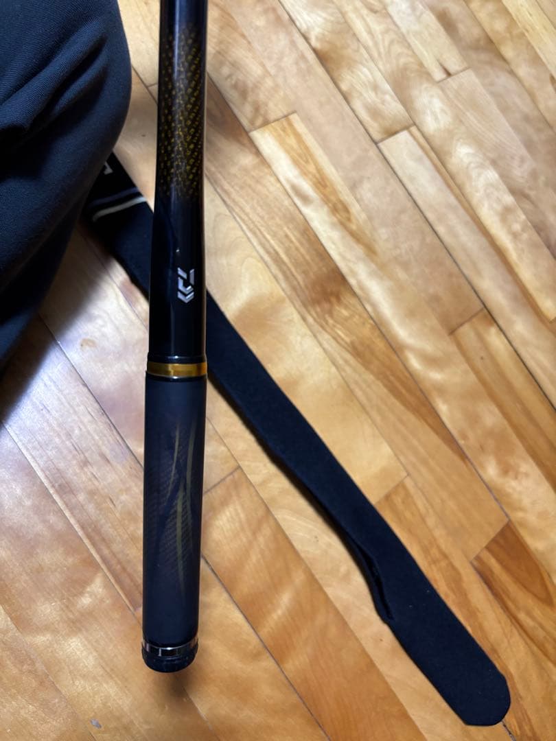 TOURNAMENT フィッシングロッド 専用ケース付き