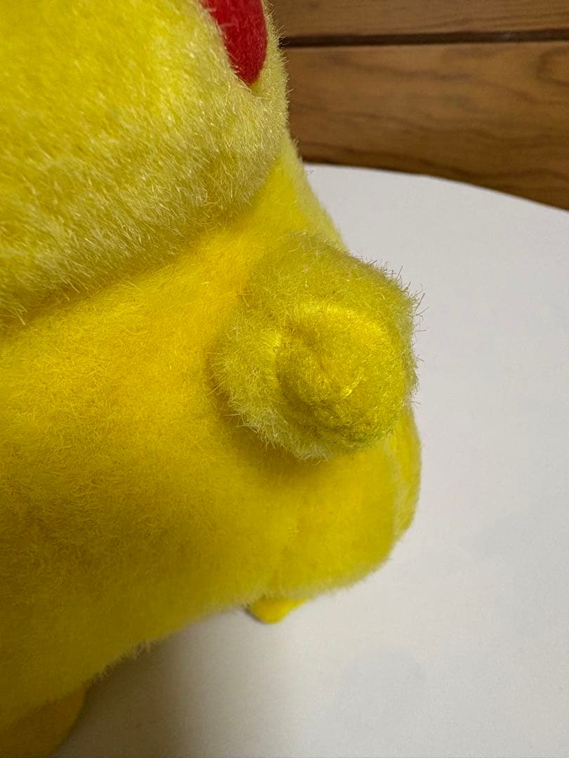 お腹を押すと鳴くピカチュウ　初期