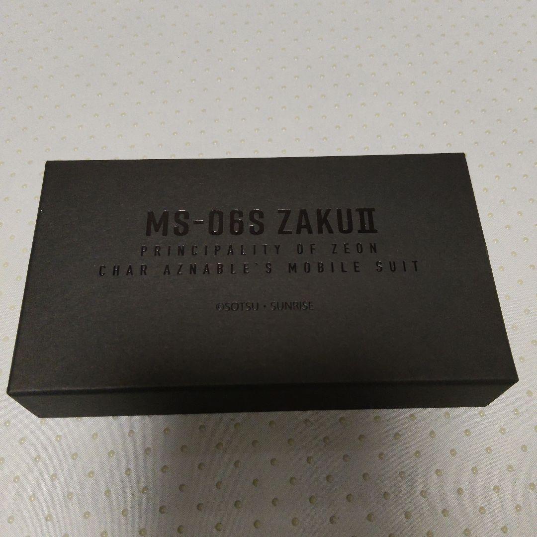 機動戦士ガンダム BLACKシリーズ シャアマーク迷彩柄 キーケース