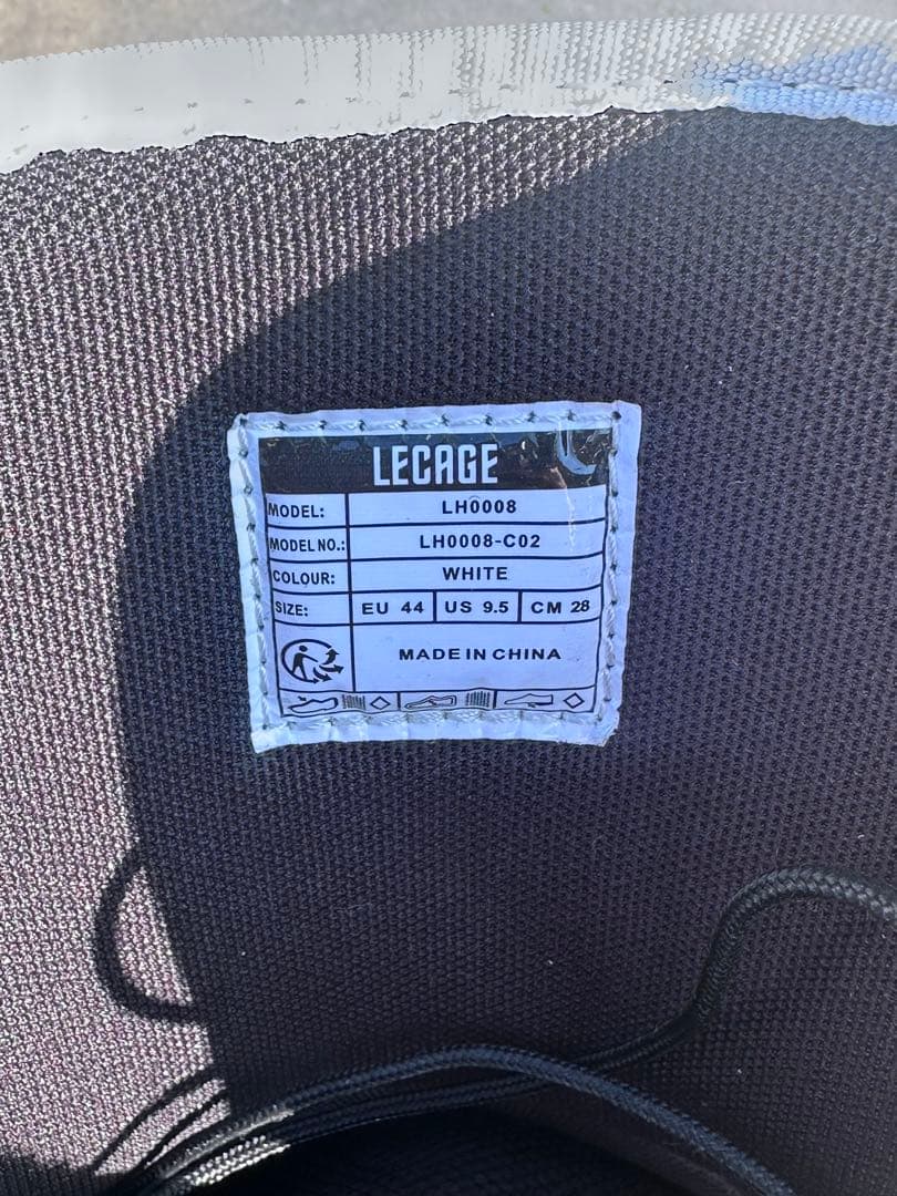 スノーボードブーツ ホワイト/ブラック　28cm