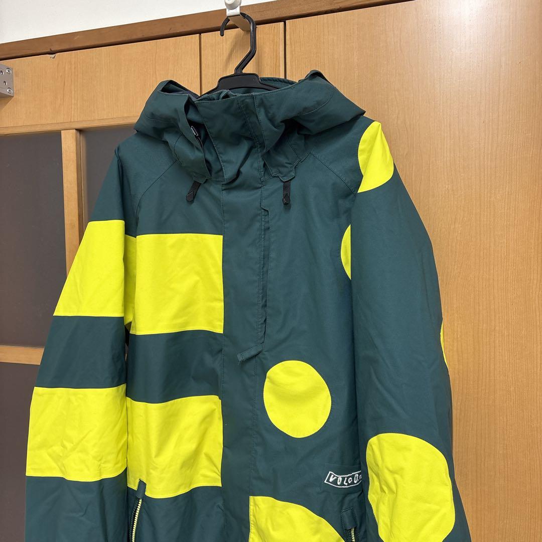 VOLCOM スノーウェア　スノーボードウェア　ウィンタースポーツ　ボルコム