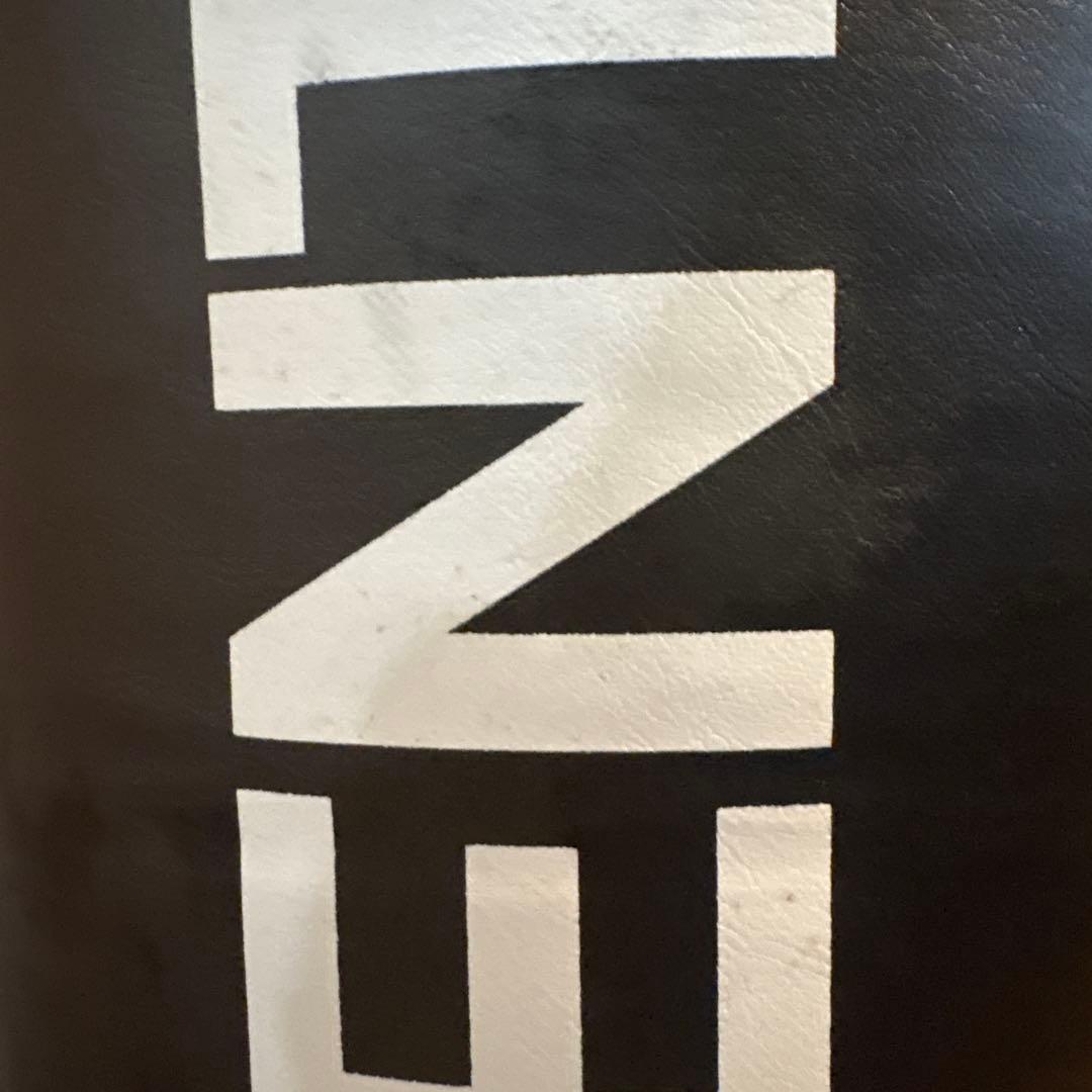 引き取り可能な方限定　 CENTURY TORRENT サンドバッグ　中古品