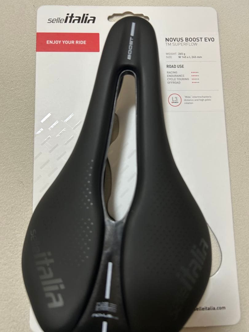 セライタリア NOVUS BOOST EVO