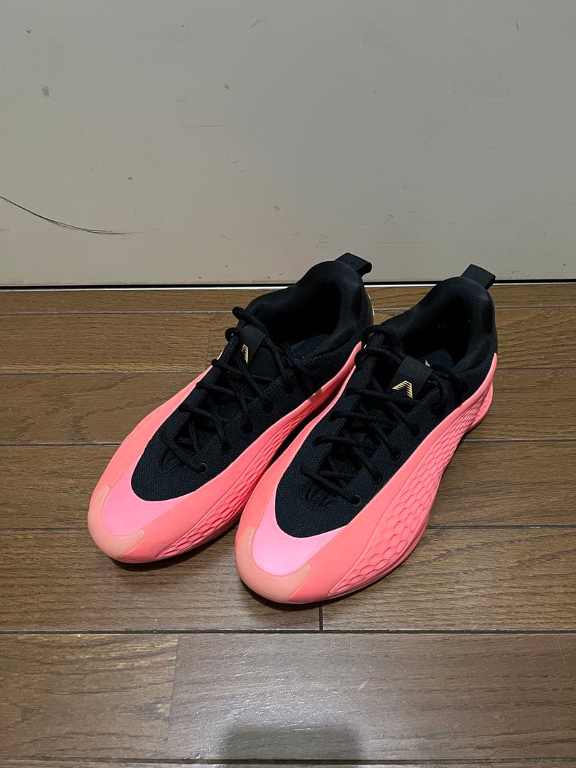 アディダス A.E.1 ロー \"アシッドレッド/コアブラック/アシッドオレンジ\"