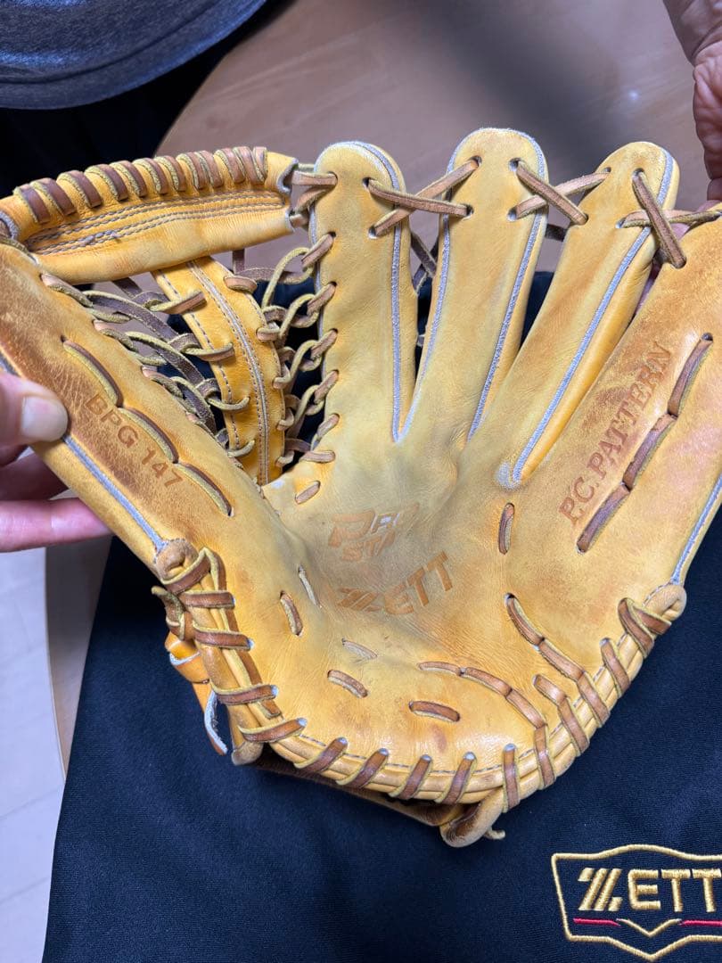 ZETT プロステイタス 硬式グローブ 外野用