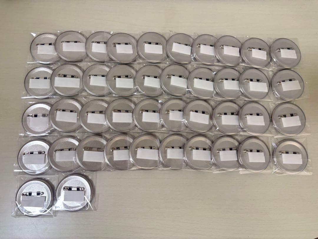 悪魔執事と黒い猫 あくねこ ベリアン あくねこ展 缶バッジ