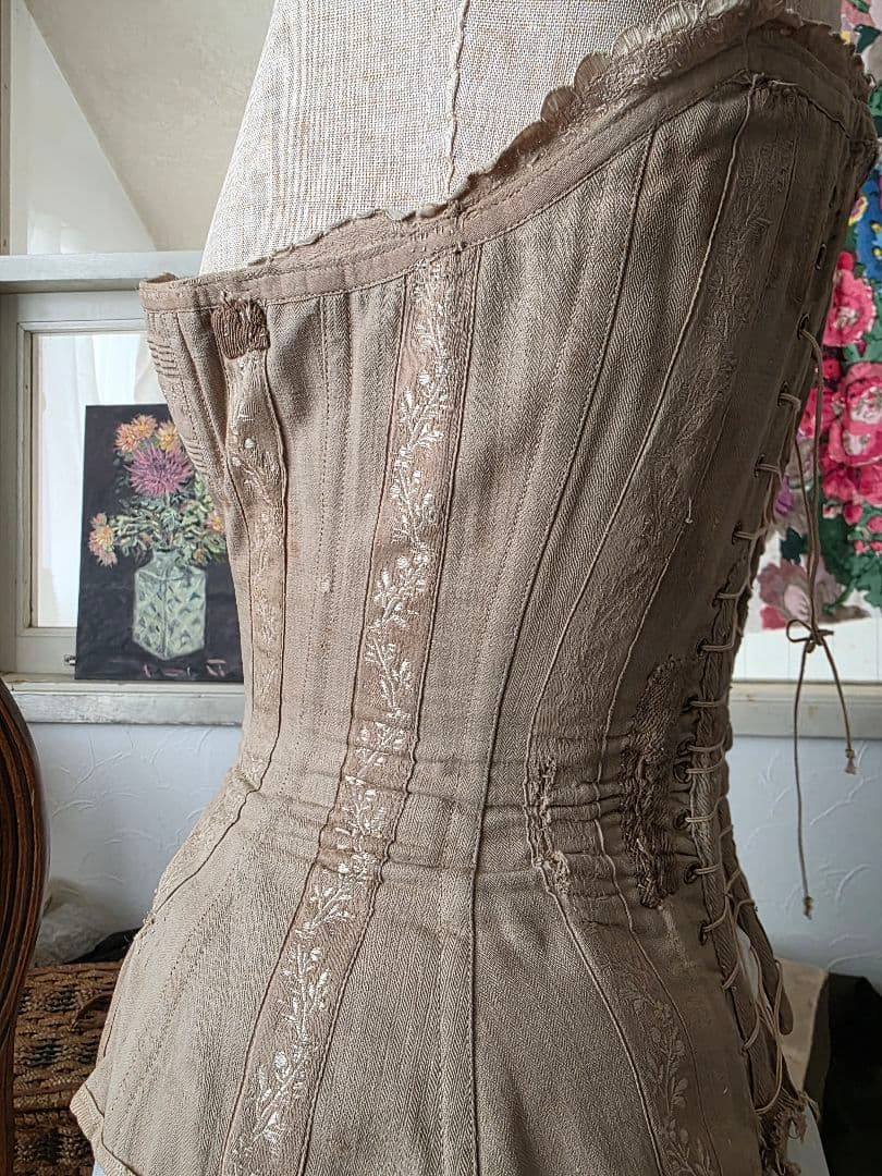 アンティークコルセット