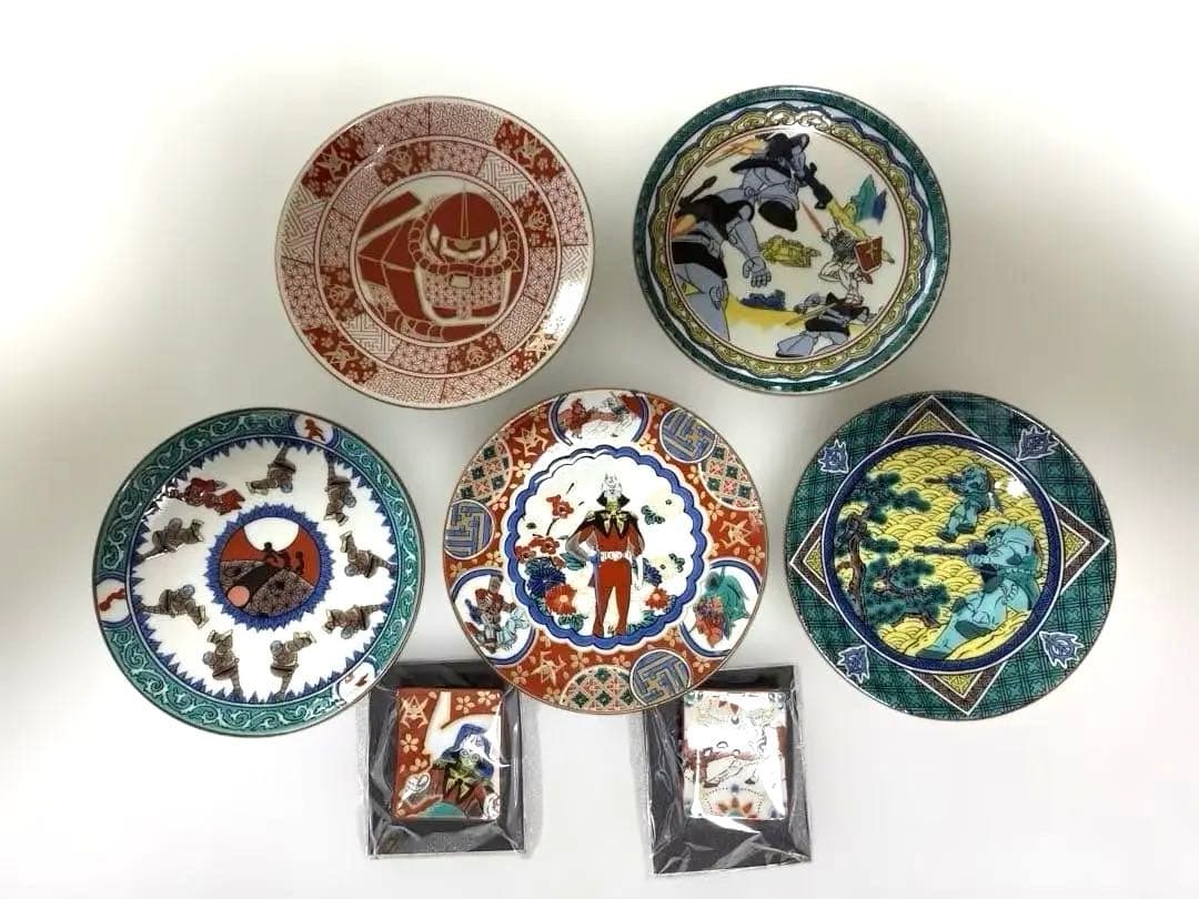 【限定品】ガンダム 九谷焼 豆皿5枚＆箸置き2個セット（バラ売り不可）