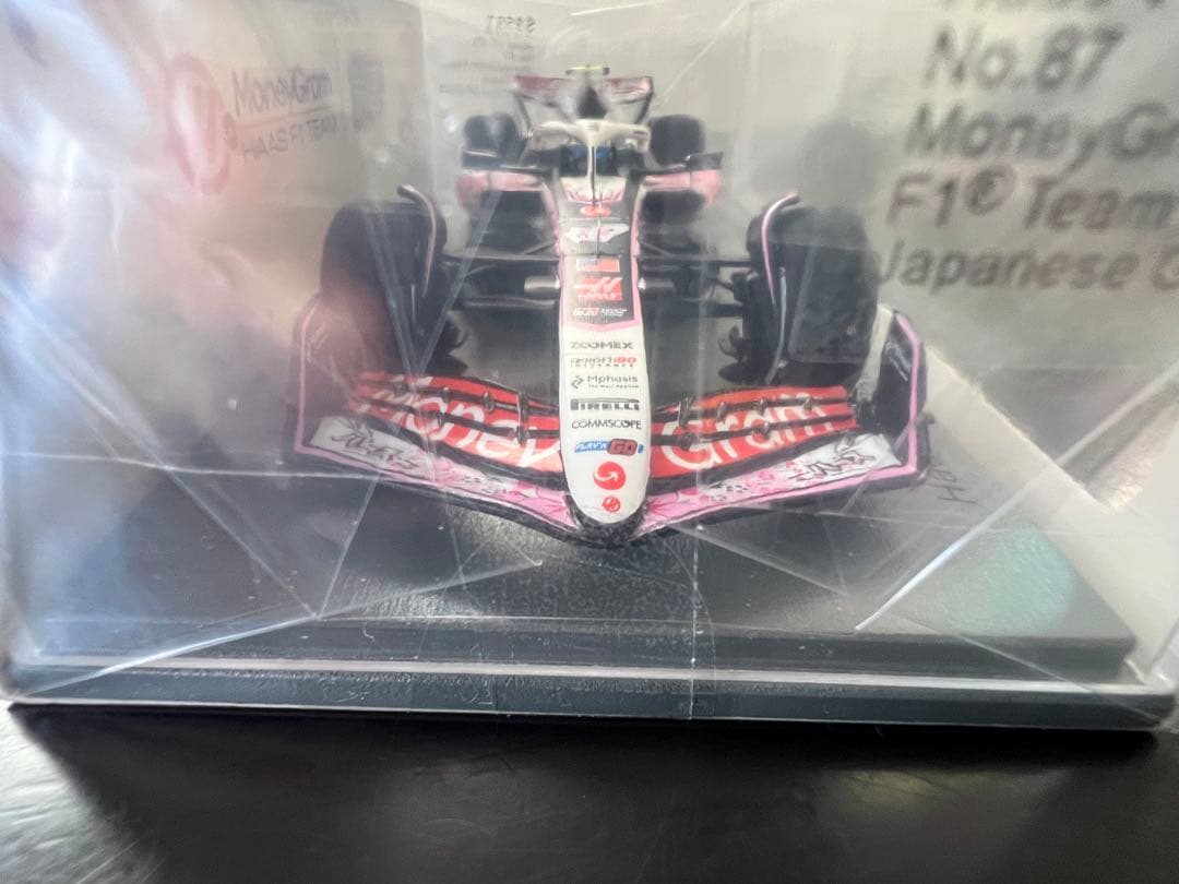 F1 HAAS ハース日本GPカラー1:43 オリバーベアマン