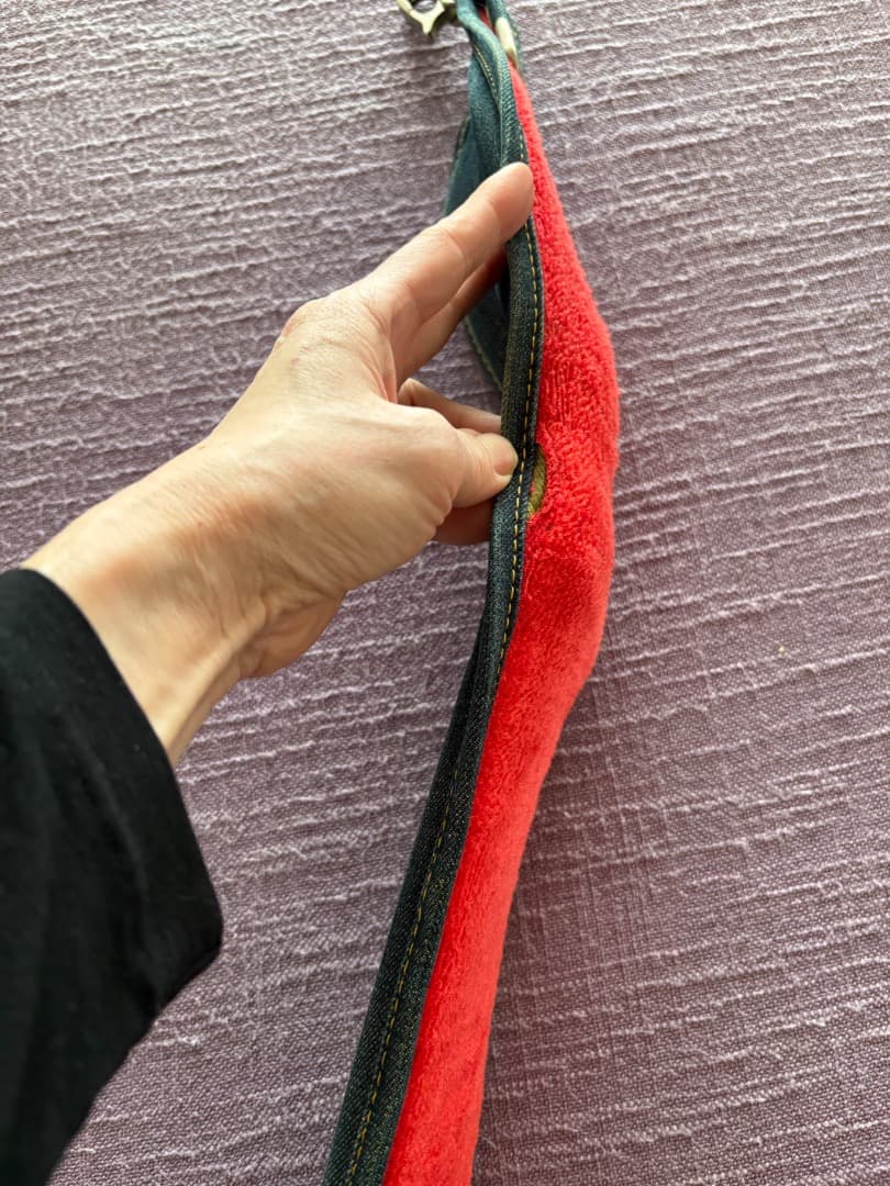 デニムキャディバッグ 赤い刺繍