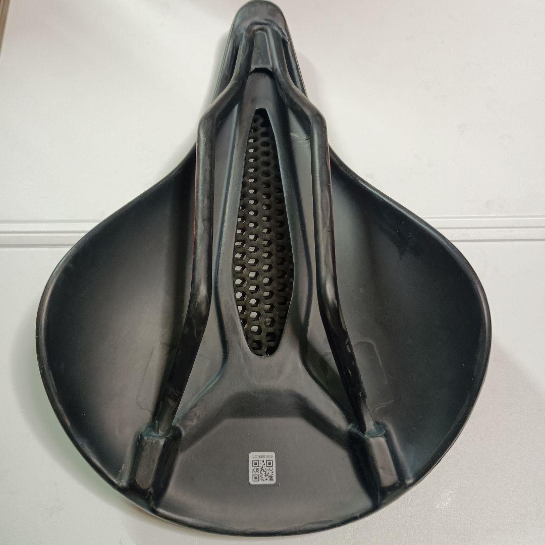 BUCKLOS 3Dプリントカーボンレール サドル