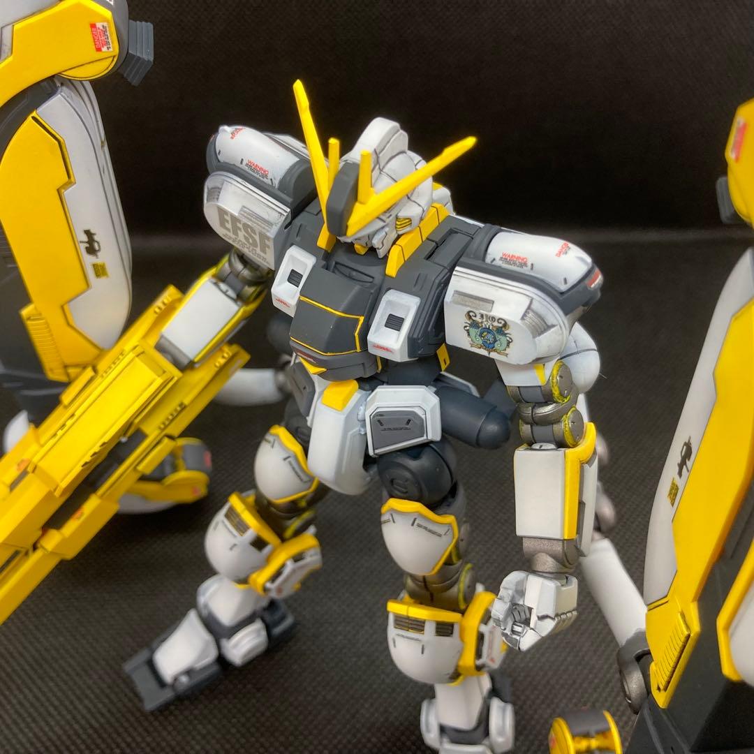 ガンプラHG1/144 アトラスガンダム全塗装完成品