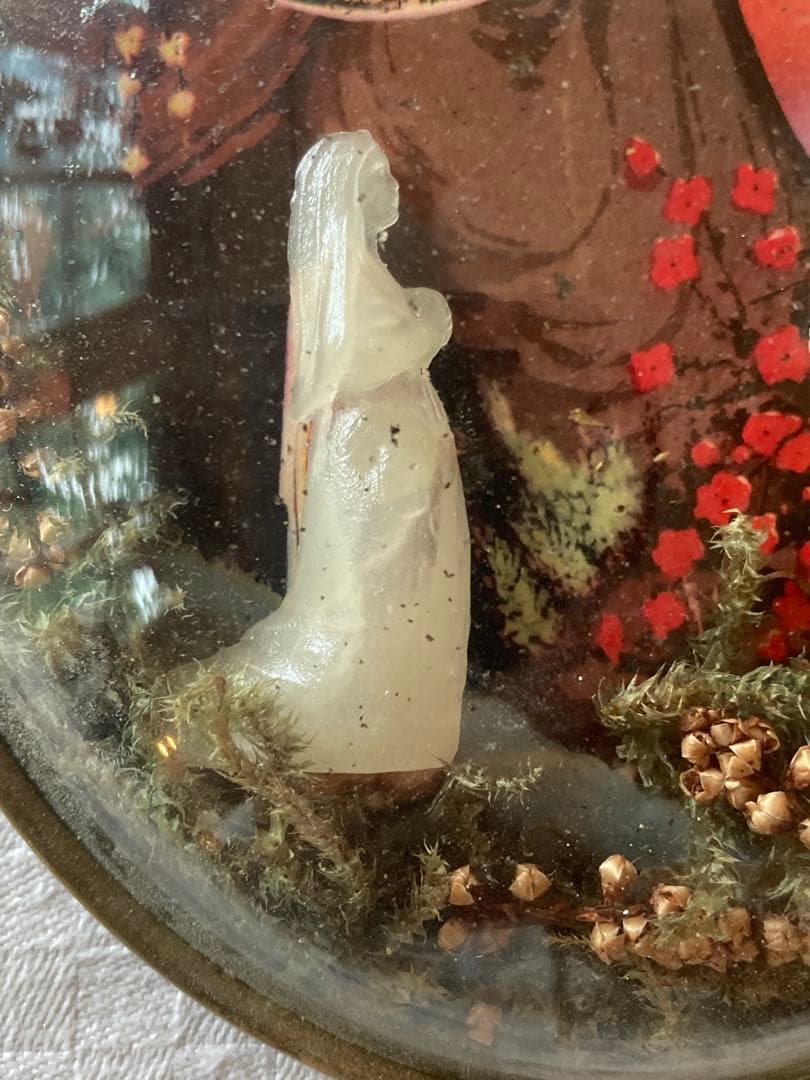 値下げ　フランス　アンティーク　ルルドの泉　聖母マリア　球面ガラス　額　フレーム