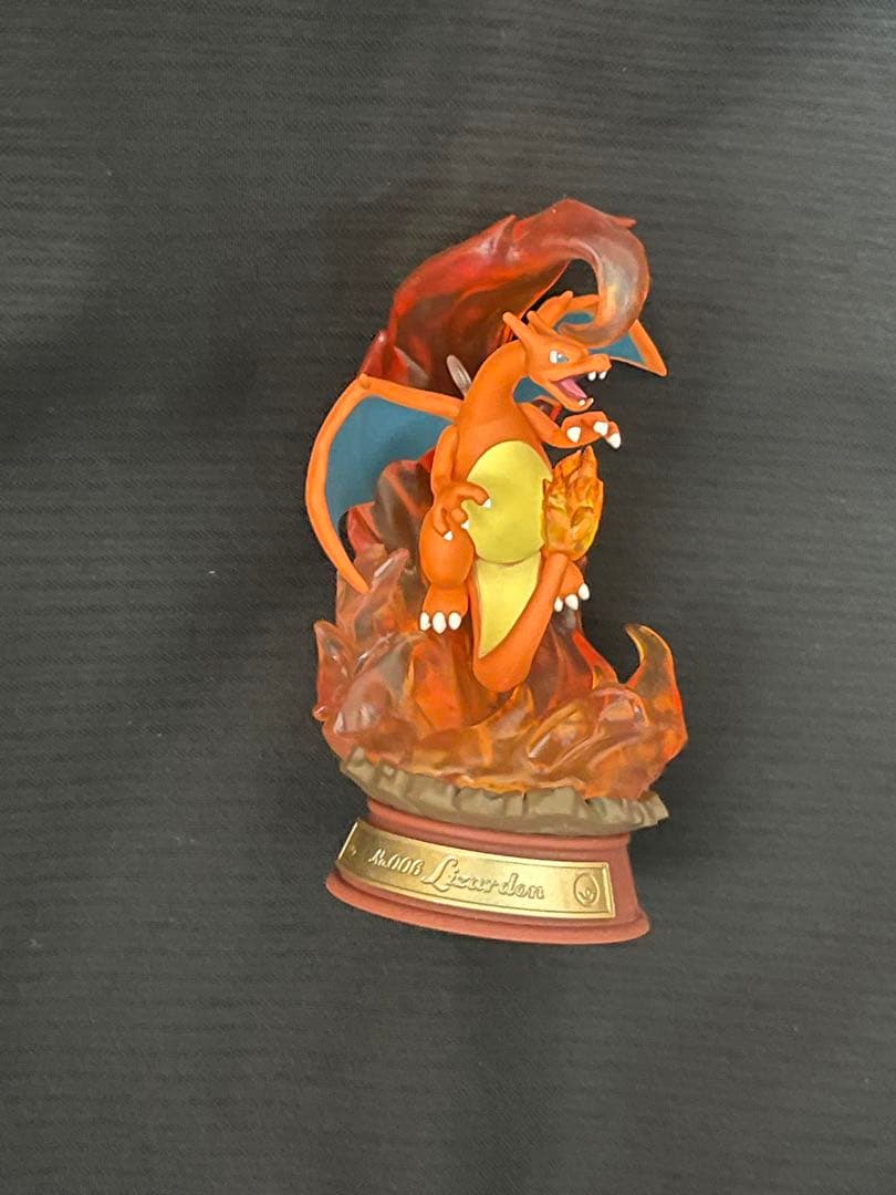 ゆらめくポケモンのひととき メガリザードンX カイリュー