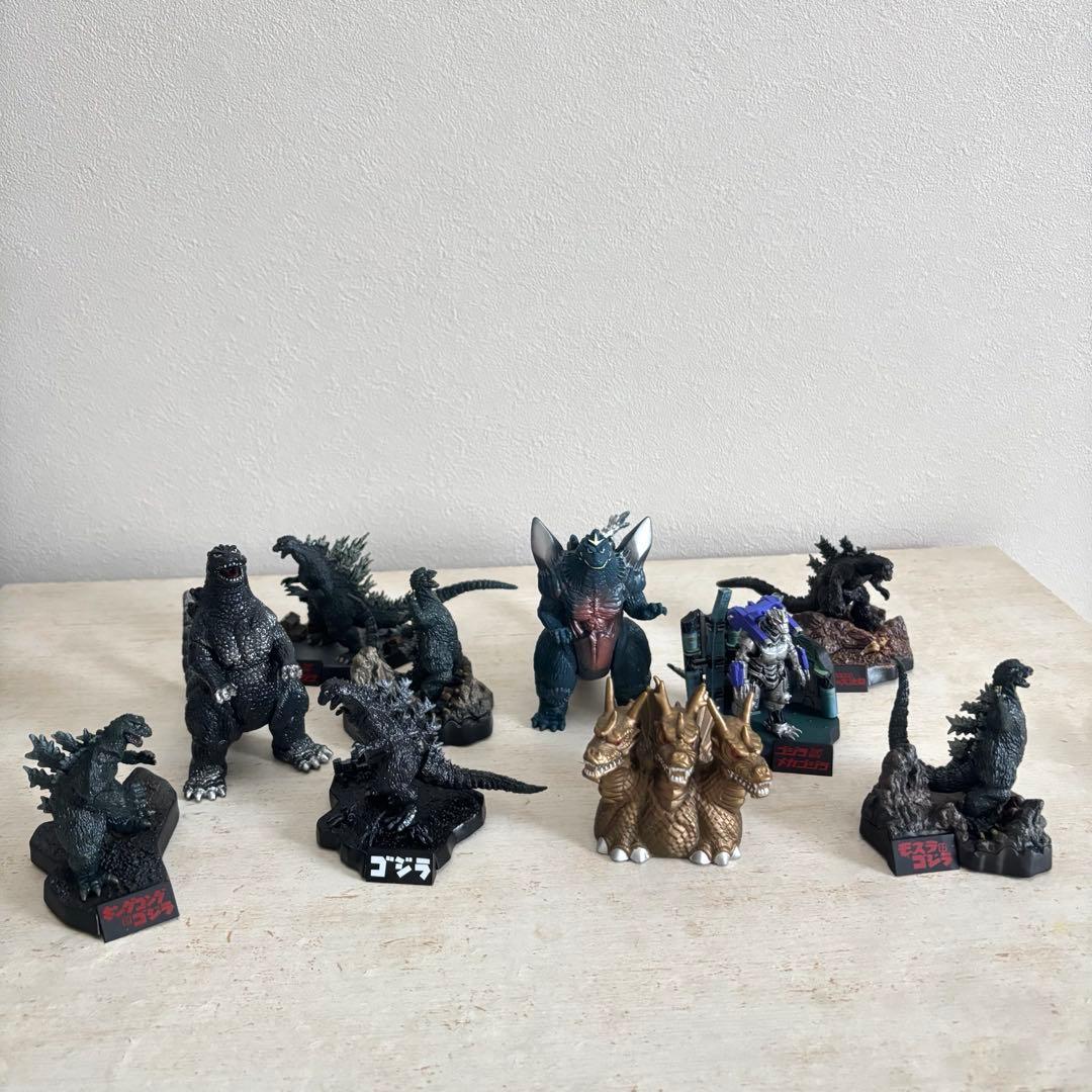 ゴジラ　メガゴジラ　ガメラ　フィギュアセット売り　計14点