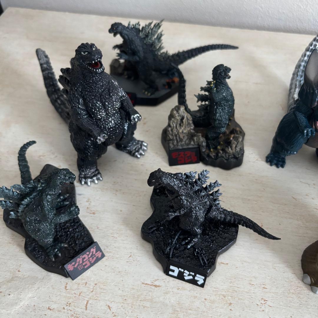 ゴジラ　メガゴジラ　ガメラ　フィギュアセット売り　計14点