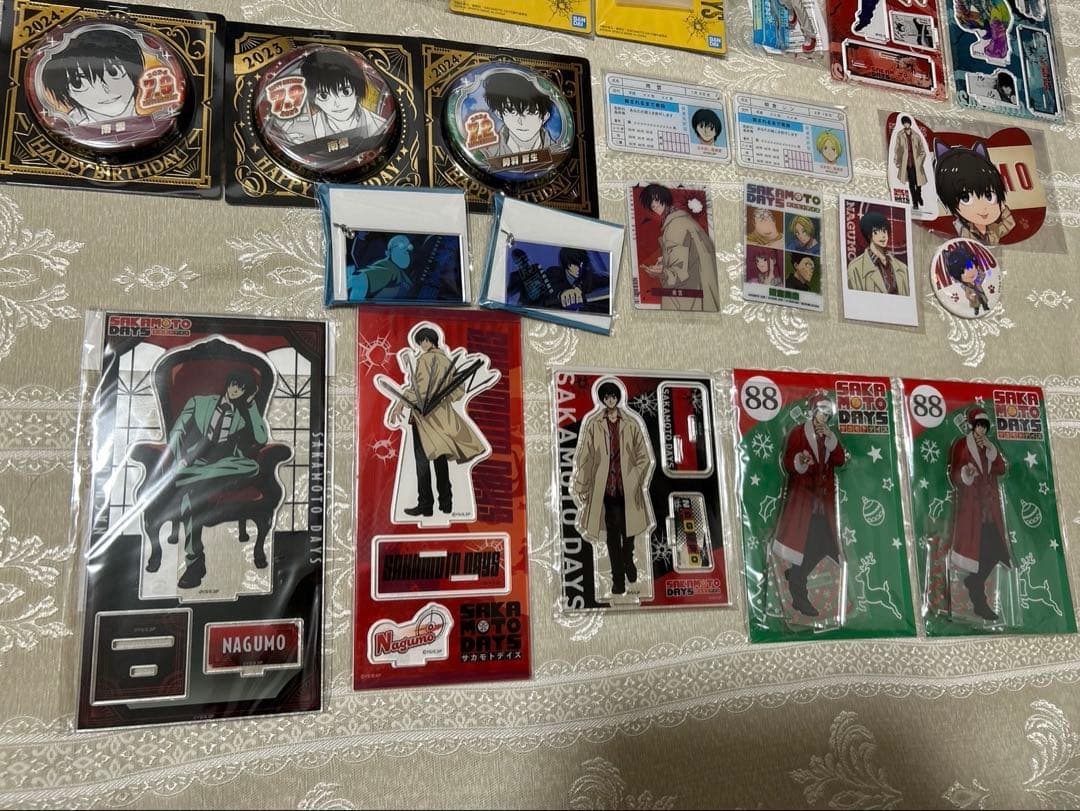 サカモトデイズ　アクスタ　バースデー　缶バッジ　ウエハースカード　特典