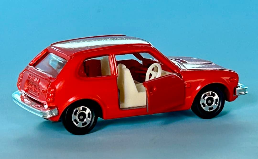 トミカ黒箱 83 ホンダ シビック GL