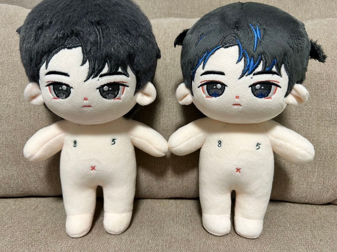 王一博　20cmぬいぐるみ　2体　即発送