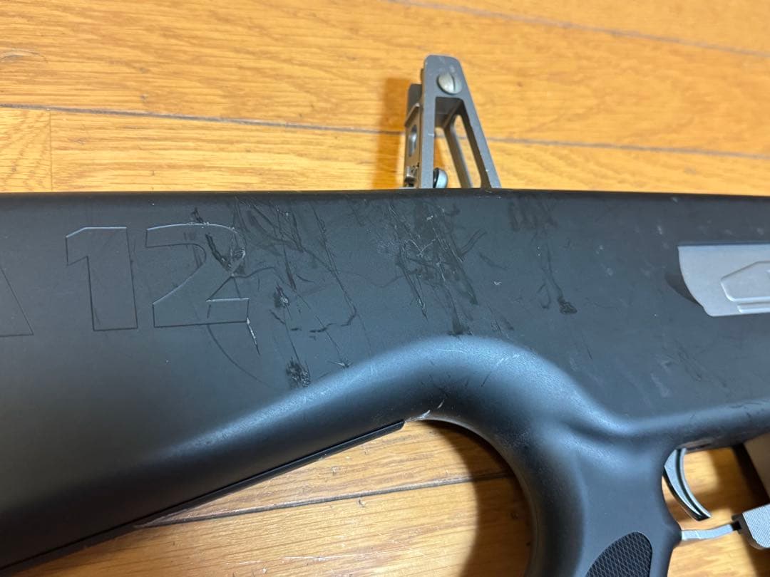 東京マルイ　電動フルオートショットガン　AA-12 予備マガジン付