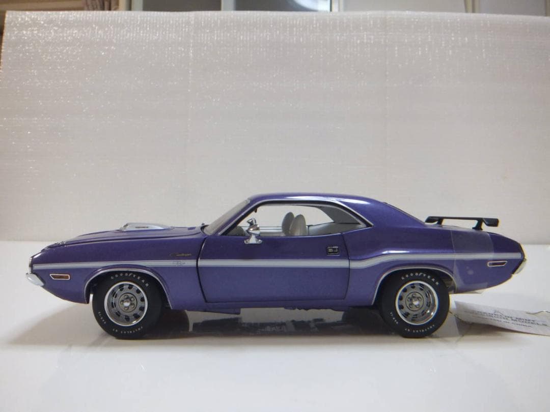 ダッジ　チャレンジャー R/T　４２６HEMI　フランクリン・ミント 1/24