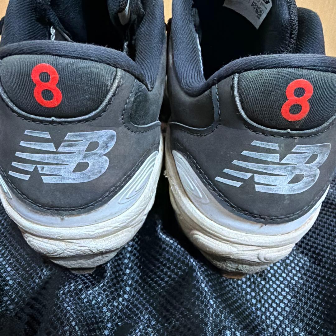 現千葉ロッテマリーンズ　中村奨吾選手　実使用スパイク