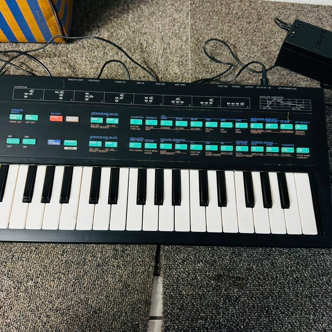 D51早い者勝ち✨ヤマハ シンセサイザー 49鍵 4オペレーターFM音源搭載！