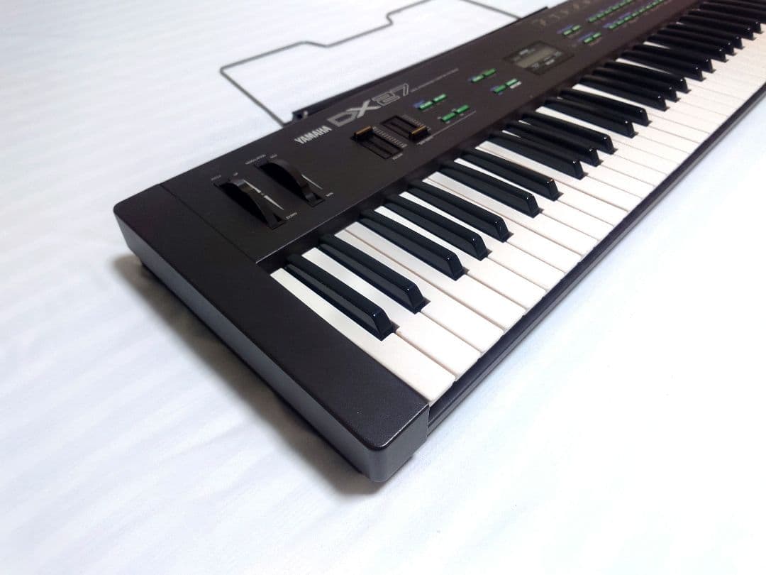 YAMAHA DX27 FM音源 61鍵 ヤマハ シンセ 80年代 出音難あり