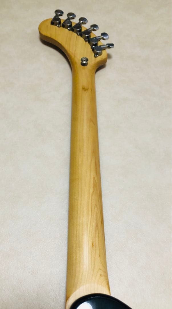 【美品】ZO-3GF 3TS アンプ内蔵ギター ディストーションSW付 ケース付