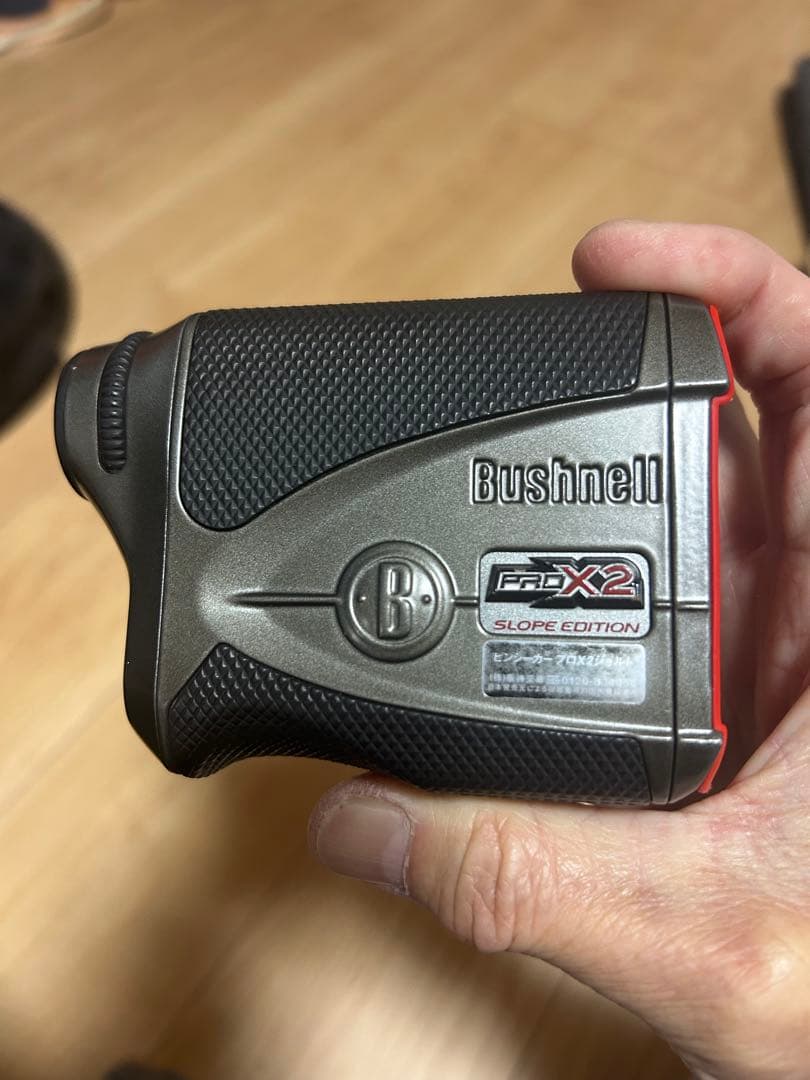 Bushnell Tour V4 X2 ゴルフ用距離計 ケース付き