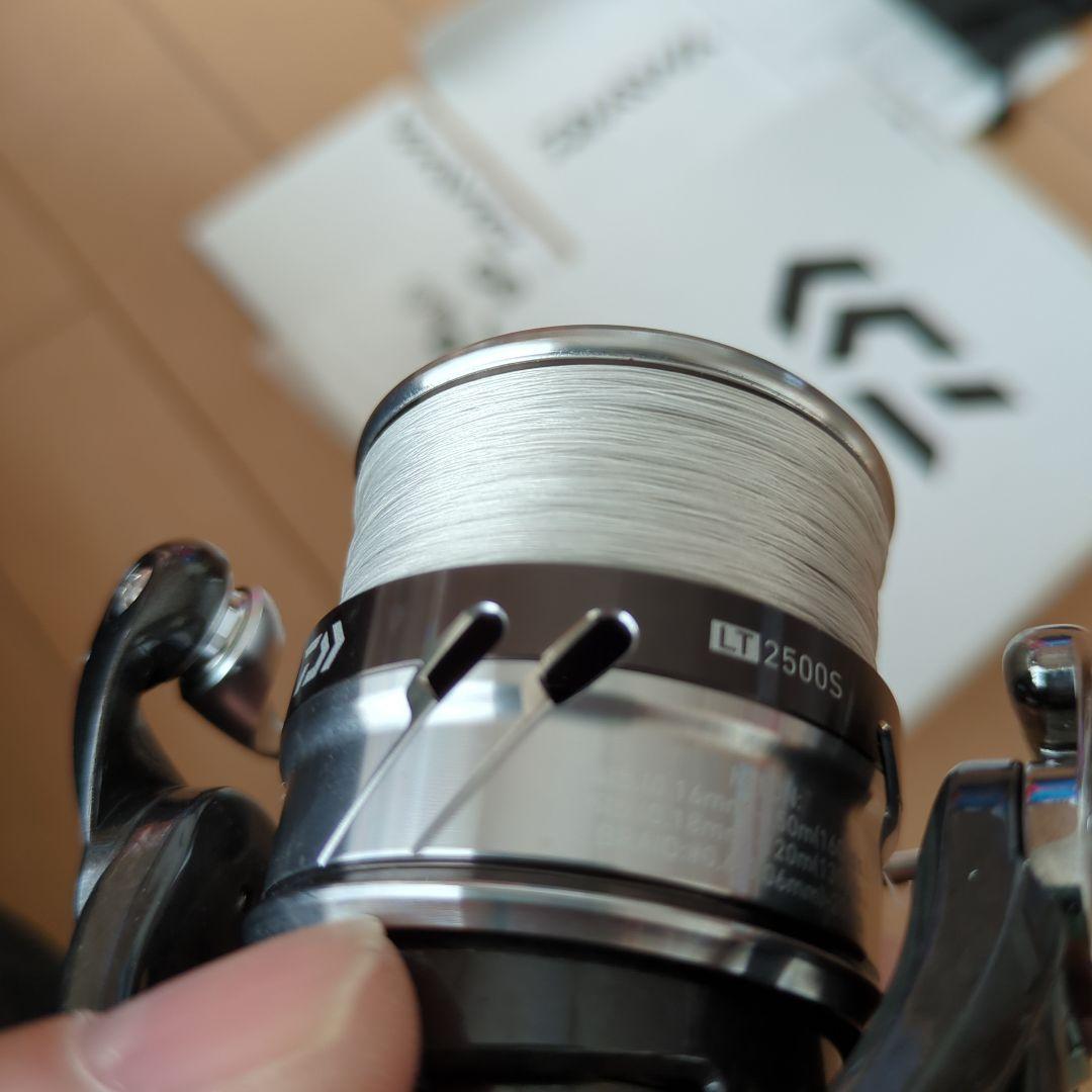 【値下げ】DAIWA 18カルディアLT 2500S