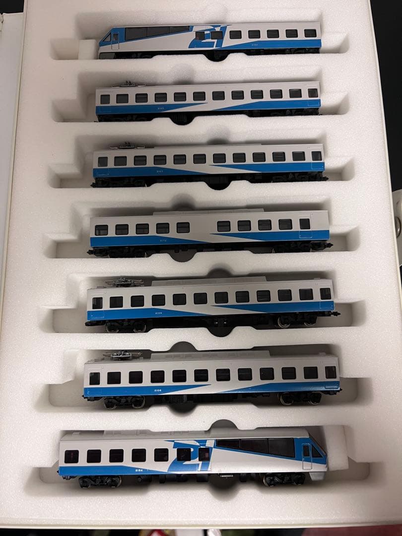 KATO 伊豆急2100系 Resort21