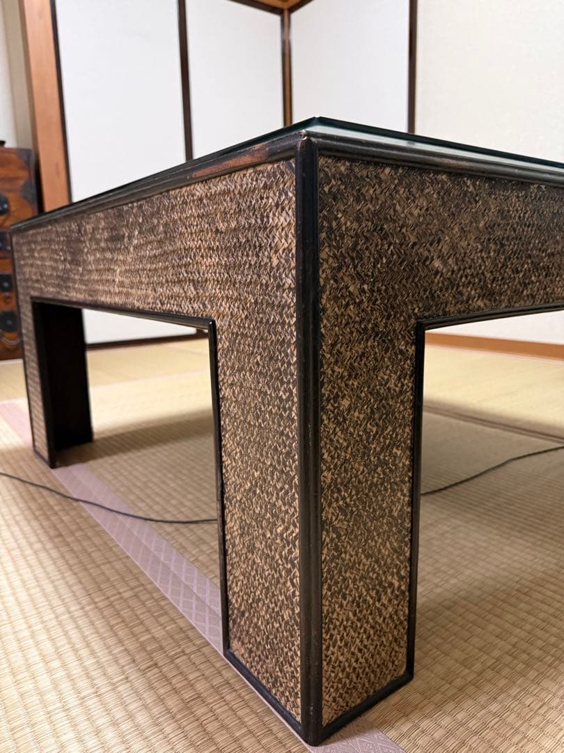 アジアン木製ガラステーブル