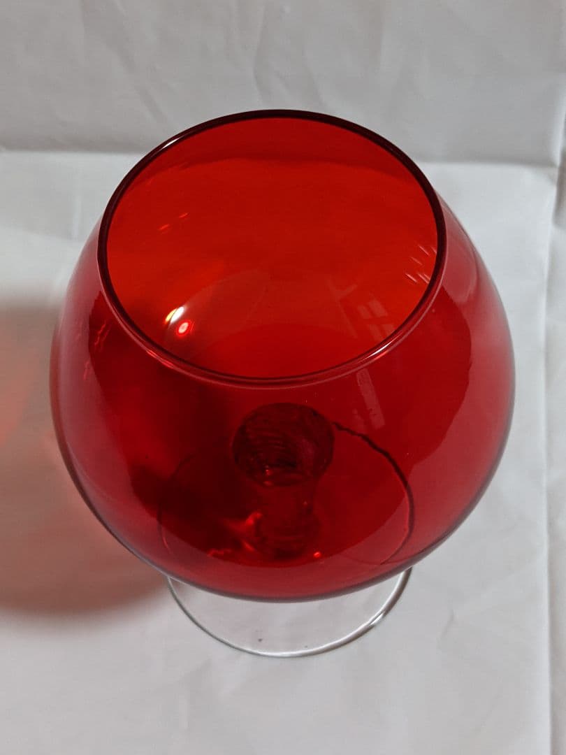 レトロ。ブランデーグラス。ワイングラス。