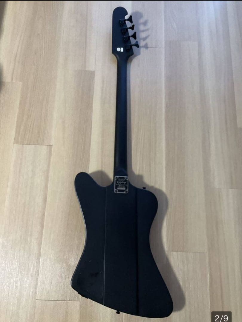 エピフォン　ブラックバードベース　モトリークルー　ニッキーシックス