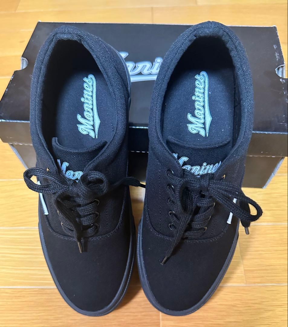 千葉ロッテマリーンズ　オリジナルスニーカー　ブラック　27cm