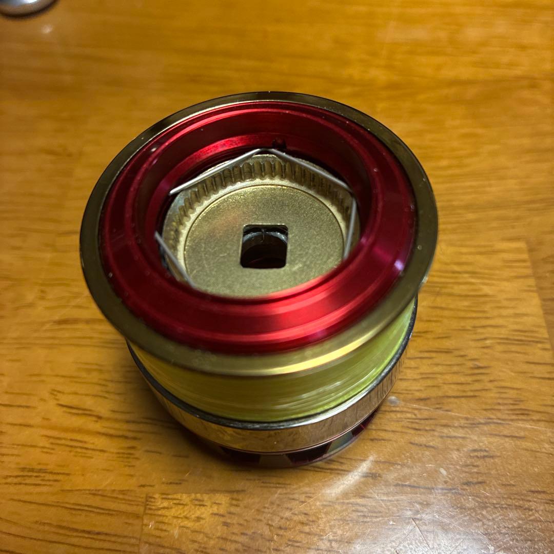 ダイワRCSスピニングリールカスタムスプール２００４レッド