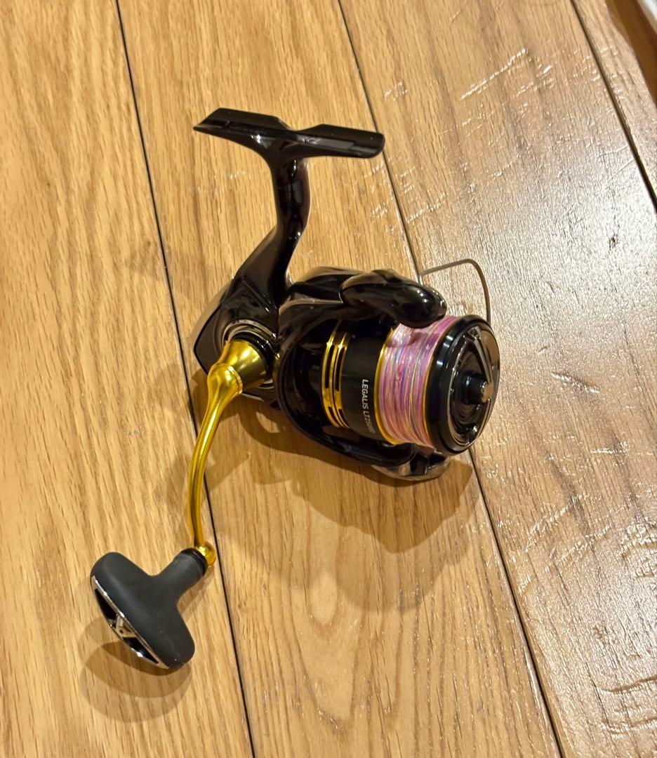 ダイワ　23レガリス　LT 2500D スピニングリール