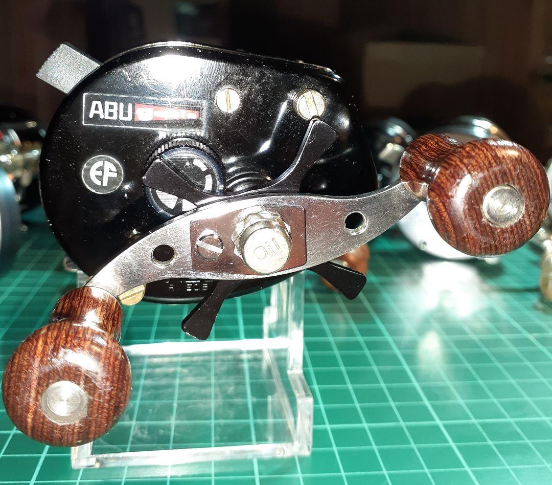 アブガルシア ABU アンバサダー１０００C ウッドノブハンドル仕様