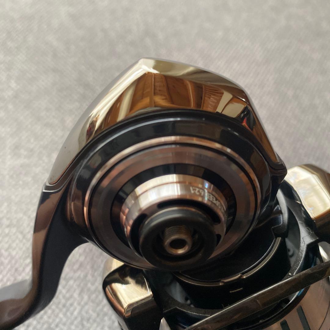 美品　ダイワ　19セルテート　LT3000-CXH フルベアリング