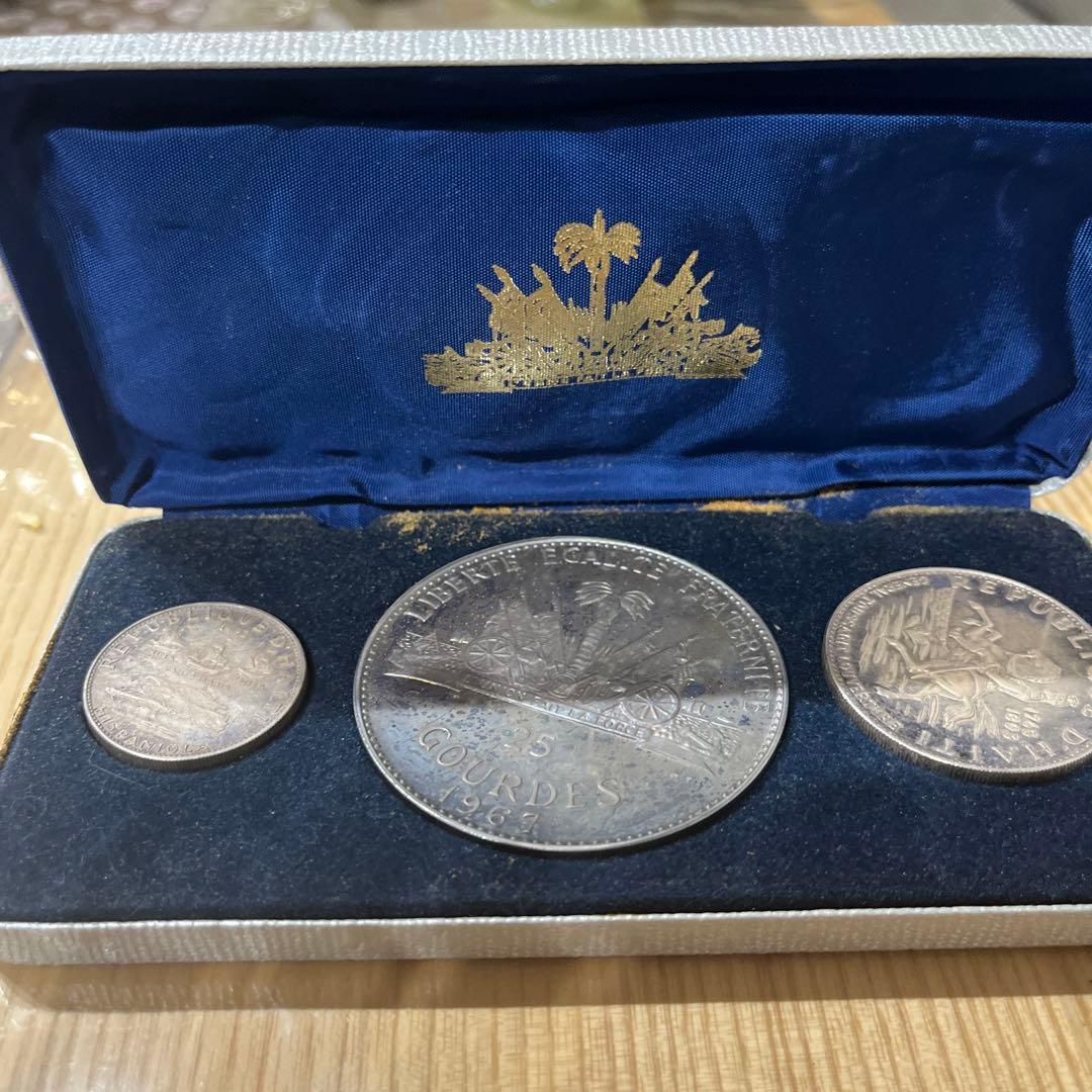 haiti ハイチ　記念硬貨　1967年