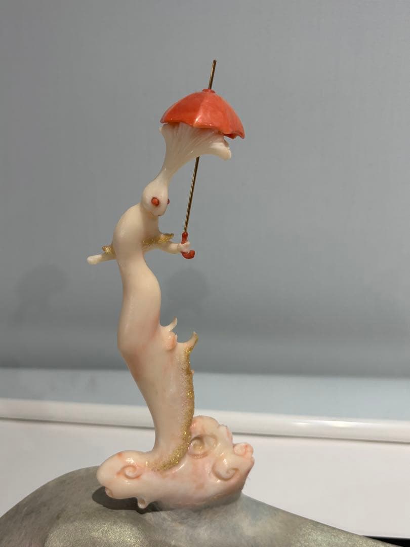 天然桃珊瑚彫刻/前川泰山「夢ごころ」立体桃珊瑚/素敵な置物(994)