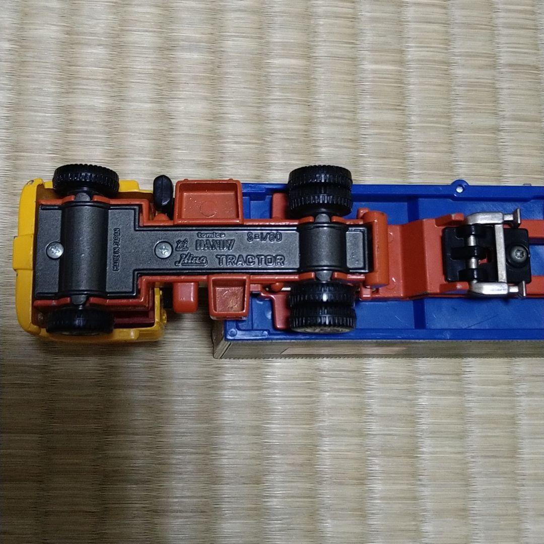 トミカ ダンディ セミトレーラー パネルバン 1/60